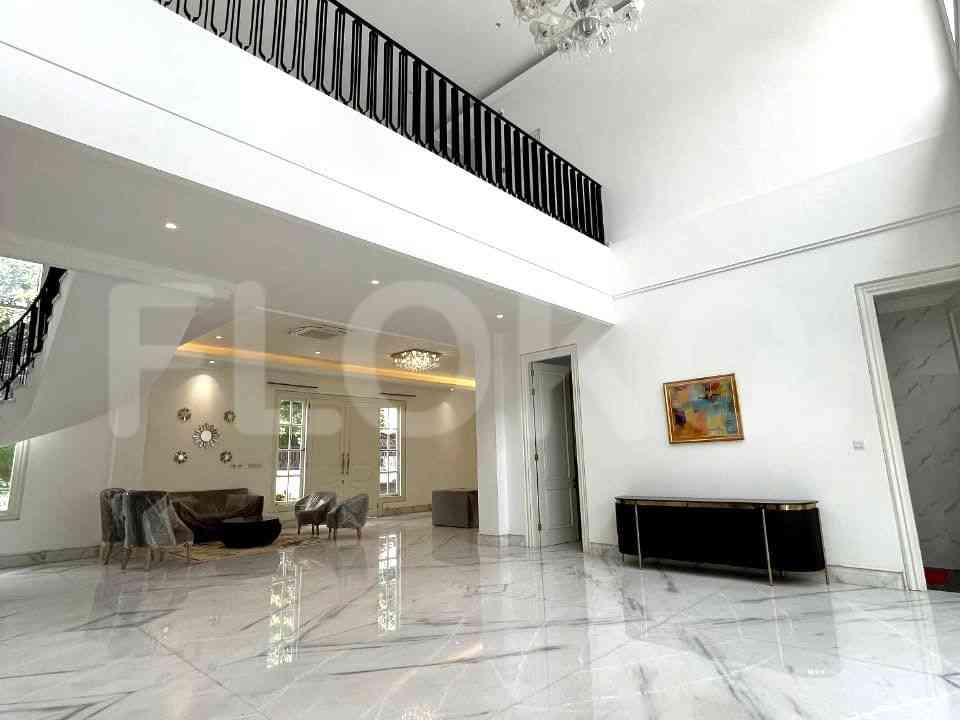 Disewakan Rumah 5 BR, Luas 1400 m2 di Jl. Banyumas, Menteng 2