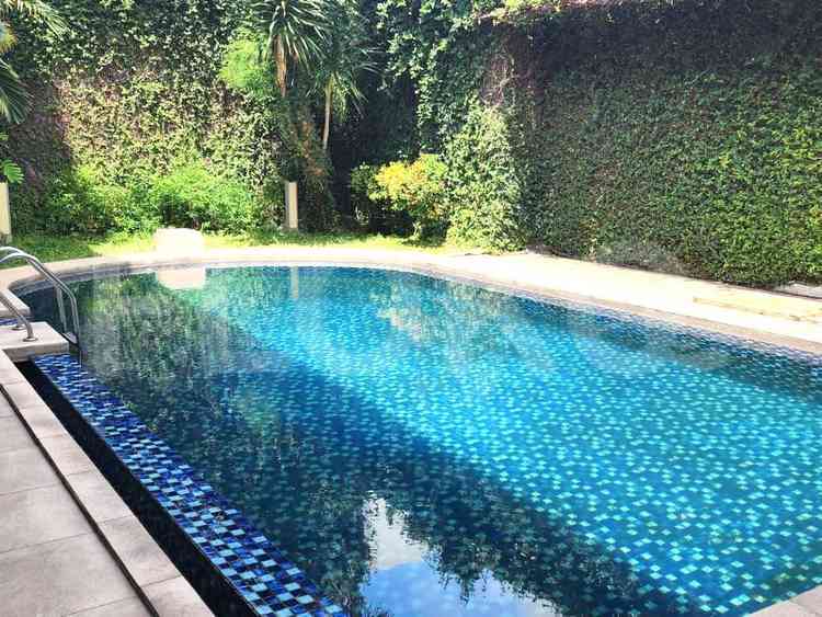 800 sqm, 4 BR house for rent in Jl. Diponegoro, Menteng 24