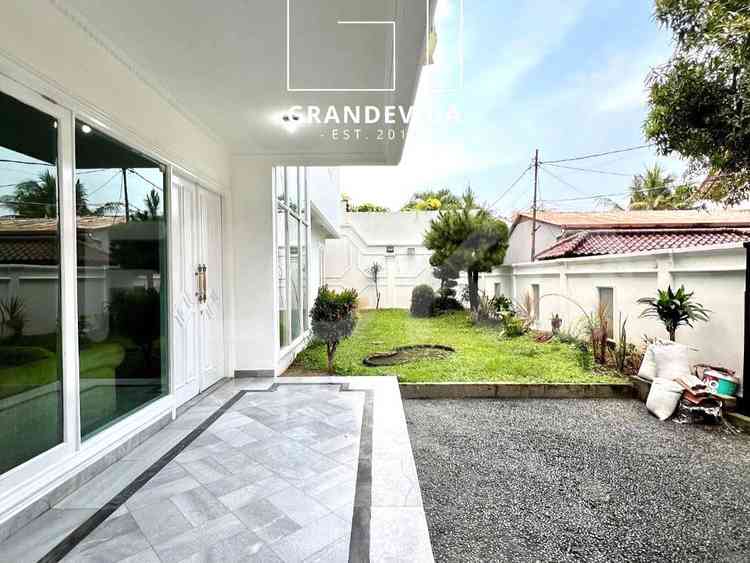 600 sqm, 5 BR house for rent in Jl. Kenanga Ampera, Cilandak 2