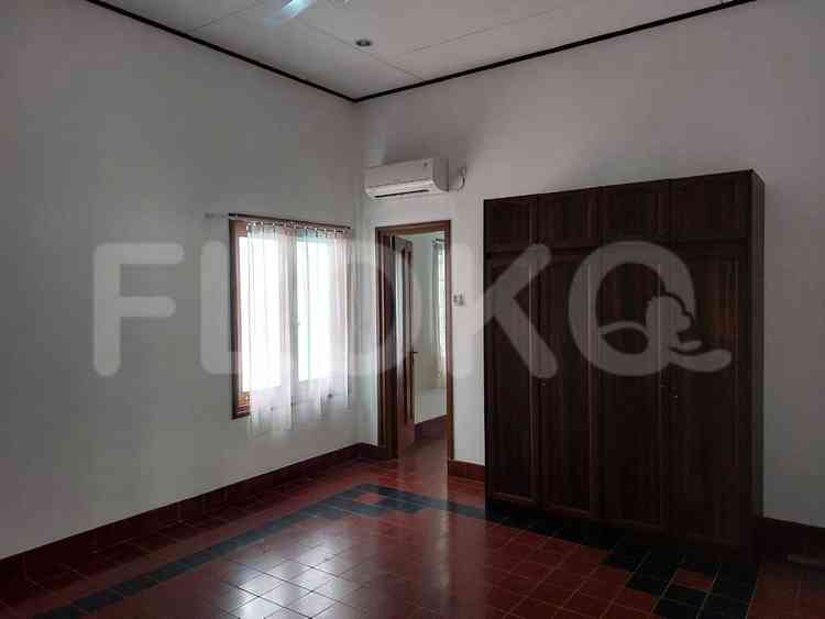 Disewakan Rumah 4 BR, Luas 339 m2 di Menteng, Menteng 7