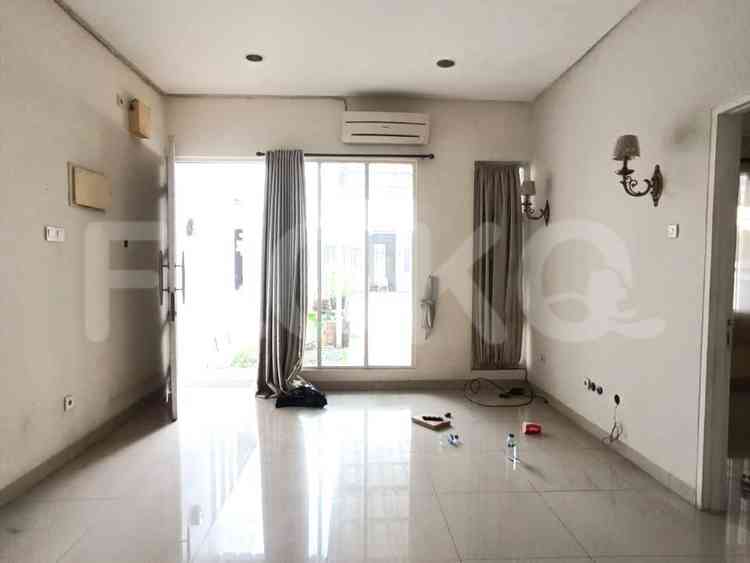 Disewakan Rumah 3 BR, Luas 100 m2 di Puri Mansion, Cengkareng 5