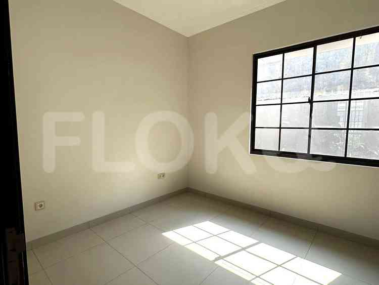 120 sqm, 4 BR house for rent in Green Lake City Cluster East Asia, Cengkareng 3