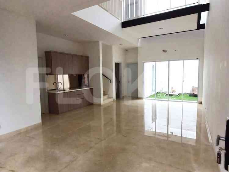 200 sqm, 3 BR house for rent in Riviera at Puri, Cengkareng 1