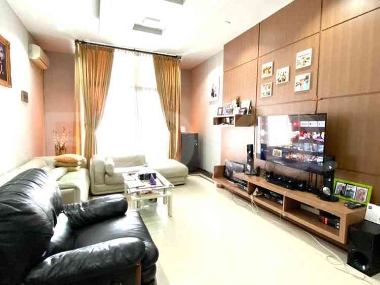 410 sqm, 6 BR house for rent in Jelambar , Grogol 6