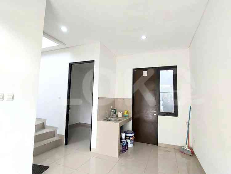 Disewakan Rumah 3 BR, Luas 50 m2 di Cluster Oxalis Metland Puri , Cengkareng 2