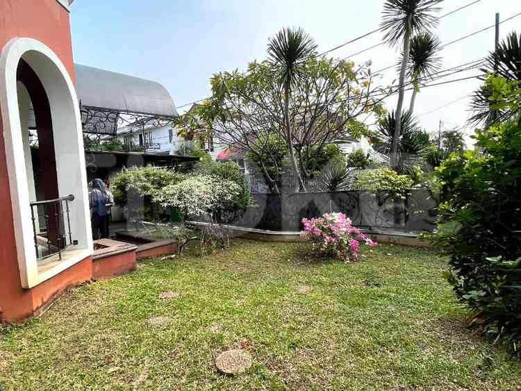 Disewakan Rumah 4 BR, Luas 450 m2 di Kemanggisan, Kemanggisan 3