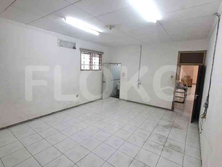 266 sqm, 5 BR house for rent in Kebon Jeruk, Kebon Jeruk 4