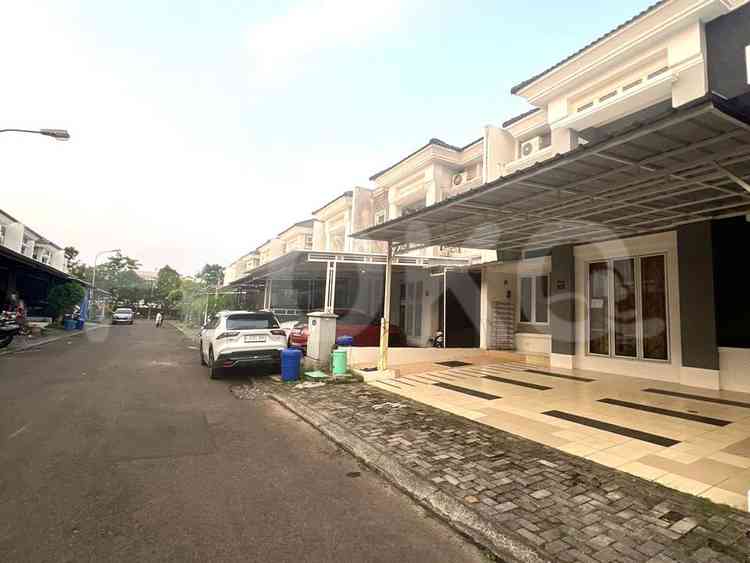 130 sqm, 3 BR house for rent in Cluster Michelia, Gading Serpong 7