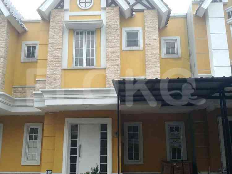 55 sqm, 2 BR house for rent in Jl. Sera 5, Gading Serpong 1