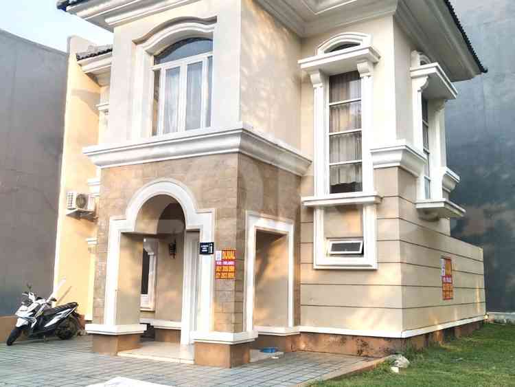 98 sqm, 3 BR house for rent in Monaco Village, Gading Serpong 1