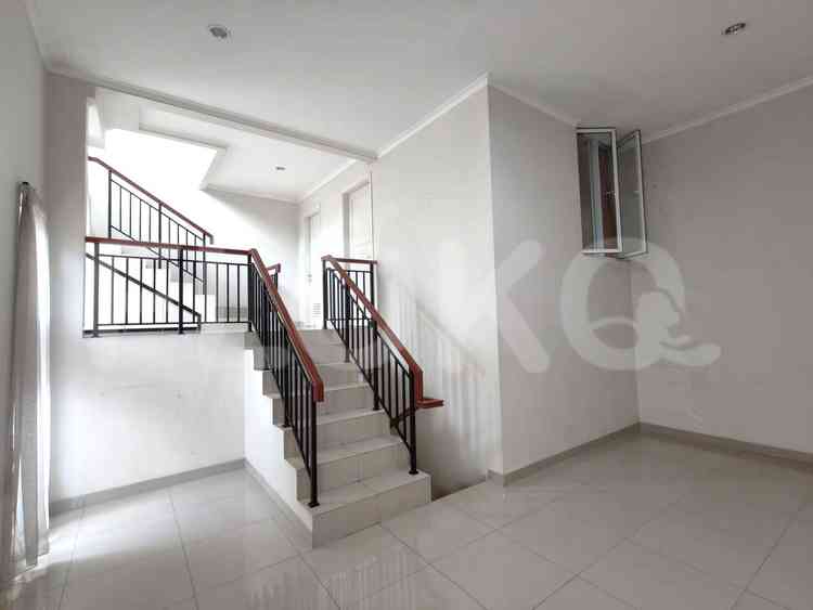 200 sqm, 2 BR house for rent in Samara Village, Gading Serpong 3