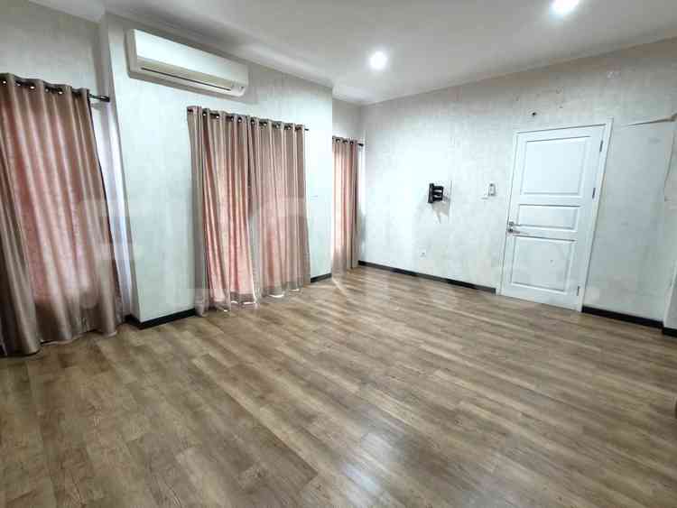 Disewakan Rumah 2 BR, Luas 200 m2 di Samara Village, Gading Serpong 6