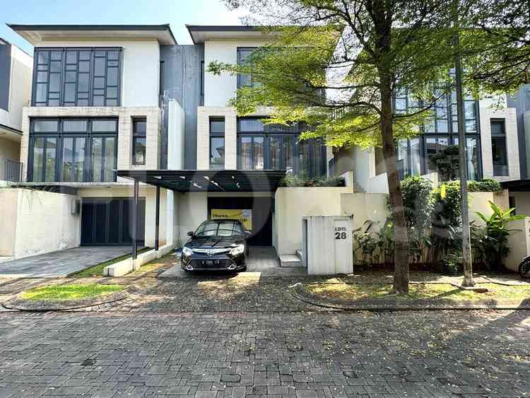 242 sqm, 4 BR house for rent in Navapark Lancewood, BSD 1