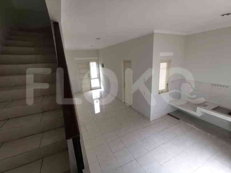 150 sqm, 2 BR house for rent in Cluster Dalton, Gading Serpong 4