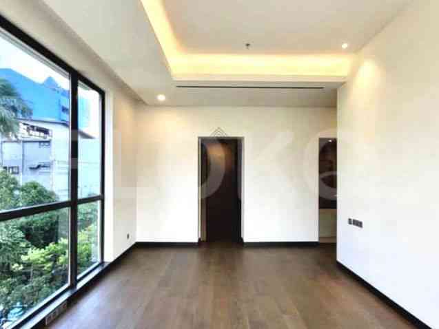 260 sqm, 3rd floor, 3 BR apartment for sale in Kebon Sirih 2