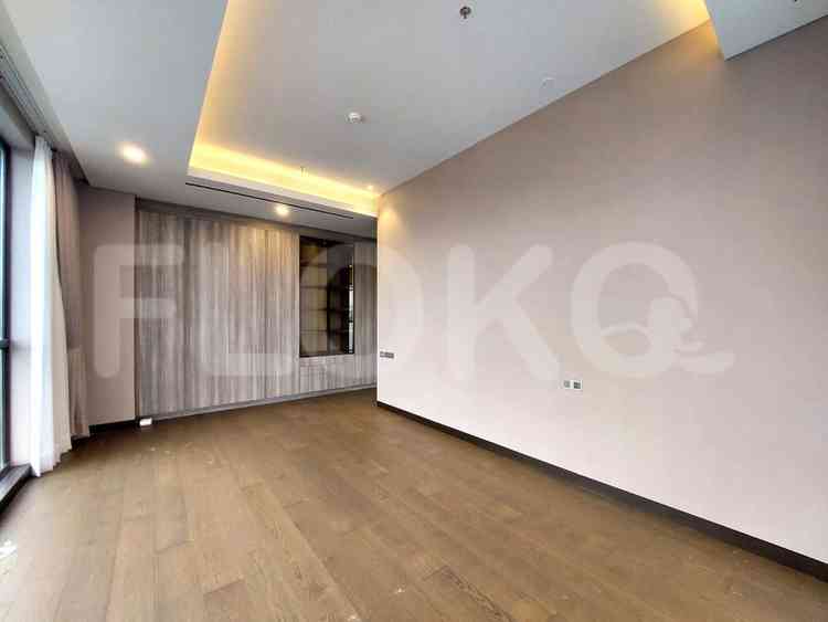 260 sqm, 9th floor, 3 BR apartment for sale in Kebon Sirih 1