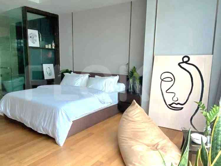 252 sqm, 19th floor, 2 BR apartment for sale in Menteng 2