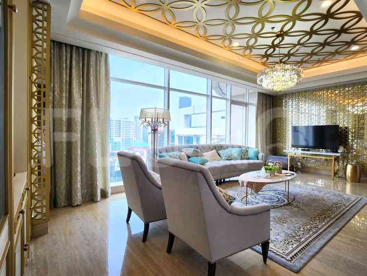 240 sqm, 27th floor, 5 BR apartment for sale in Setiabudi 5