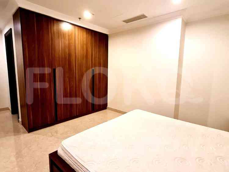 159 sqm, 9th floor, 3 BR apartment for sale in Kebayoran Lama 10