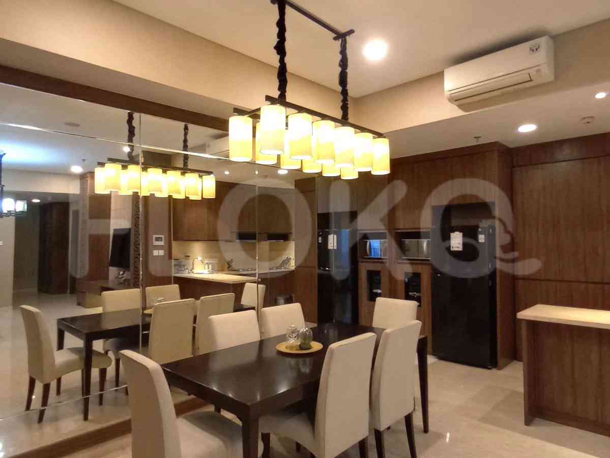 177 sqm, 27th floor, 3 BR apartment for sale in Gandaria 2