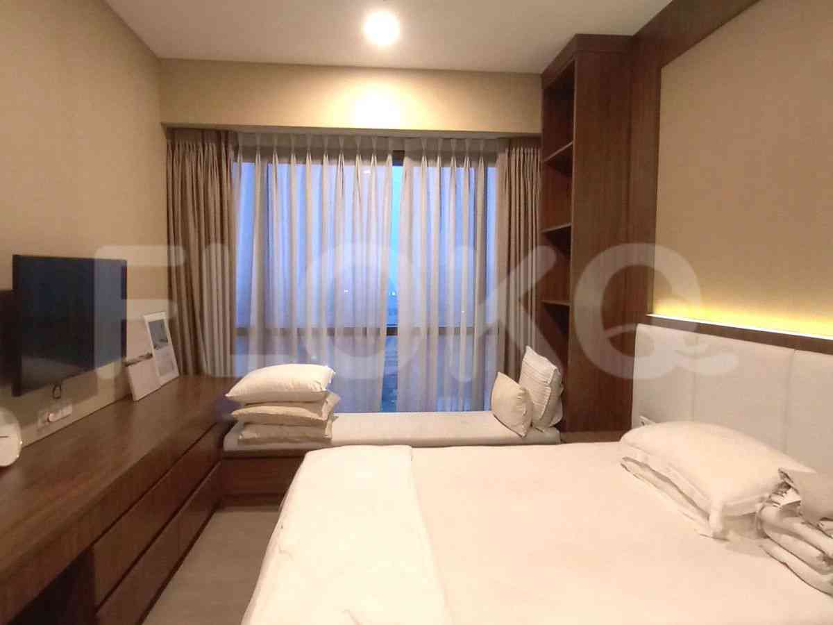 177 sqm, 27th floor, 3 BR apartment for sale in Gandaria 10