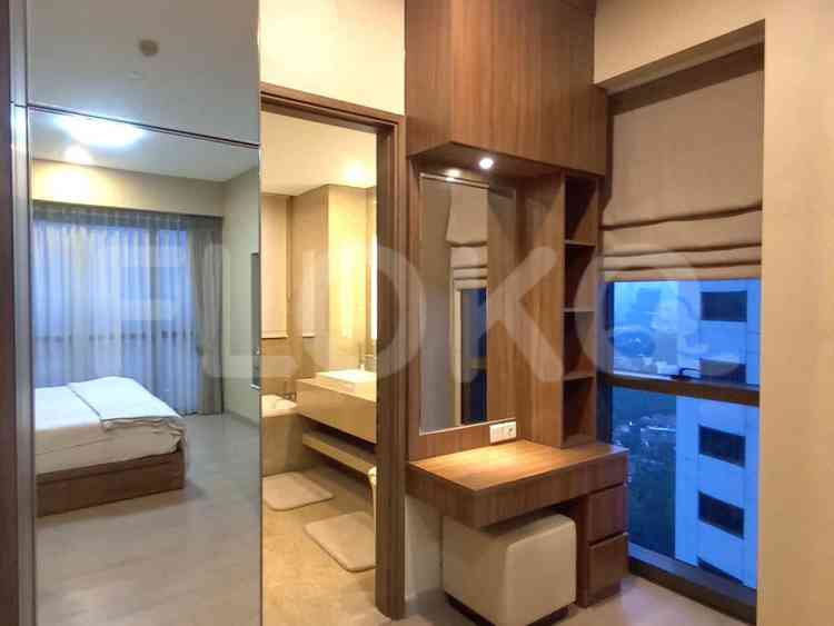 177 sqm, 27th floor, 3 BR apartment for sale in Gandaria 11