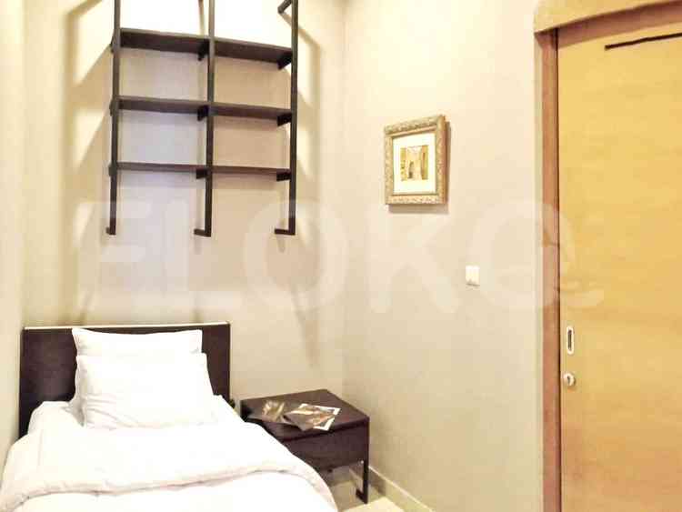 79 sqm, 5th floor, 2 BR apartment for sale in Kebayoran Lama 3