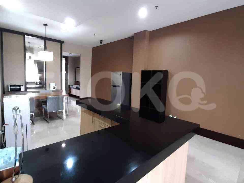 Dijual Apartemen 2 BR, Lantai 6, Luas 125 m2 di Gatot Subroto 4