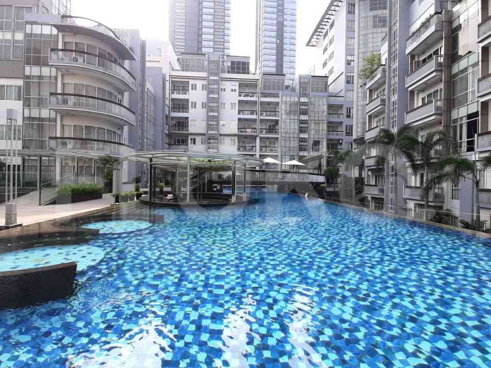 Dijual Apartemen 2 BR, Lantai 6, Luas 125 m2 di Gatot Subroto 15