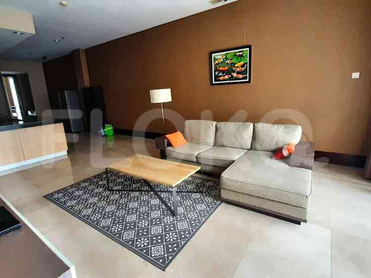 Dijual Apartemen 2 BR, Lantai 6, Luas 125 m2 di Gatot Subroto 17