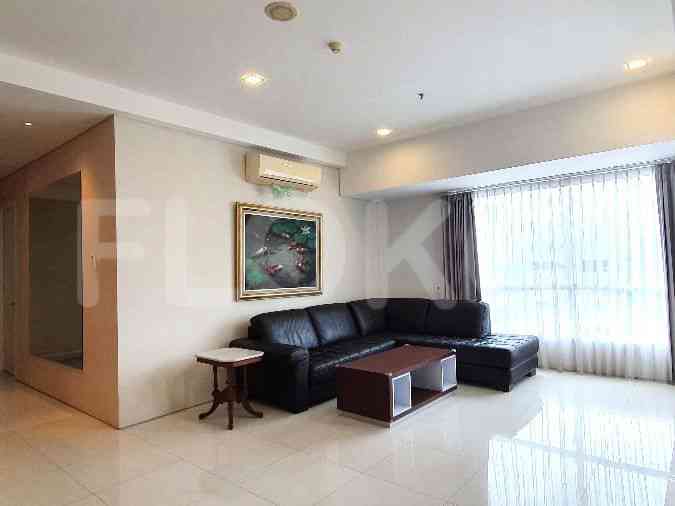 138 sqm, 22nd floor, 3 BR apartment for sale in Kebayoran Lama 9