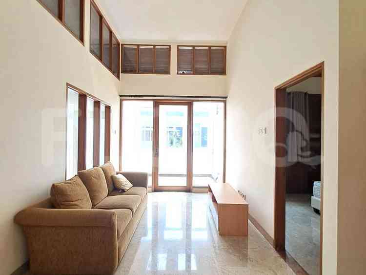 Disewakan Rumah 4 BR, Luas 260 m2 di Lebak Bulus, Jakarta Selatan, Lebak Bulus 2