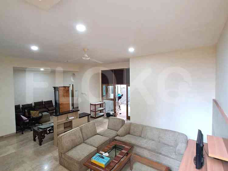 Disewakan Rumah 4 BR, Luas 260 m2 di Lebak Bulus, Jakarta Selatan, Lebak Bulus 3