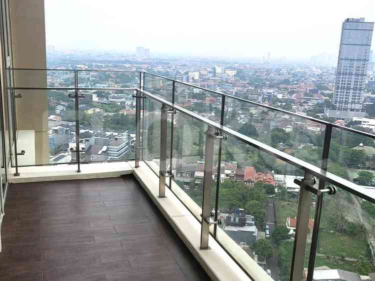 Dijual Apartemen 2 BR, Lantai 15, Luas 134 m2 di Kebayoran Lama 13