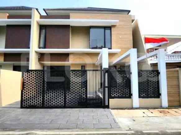 280 sqm, 4 BR house for sale in Cempaka Putih, Cempaka Putih 1