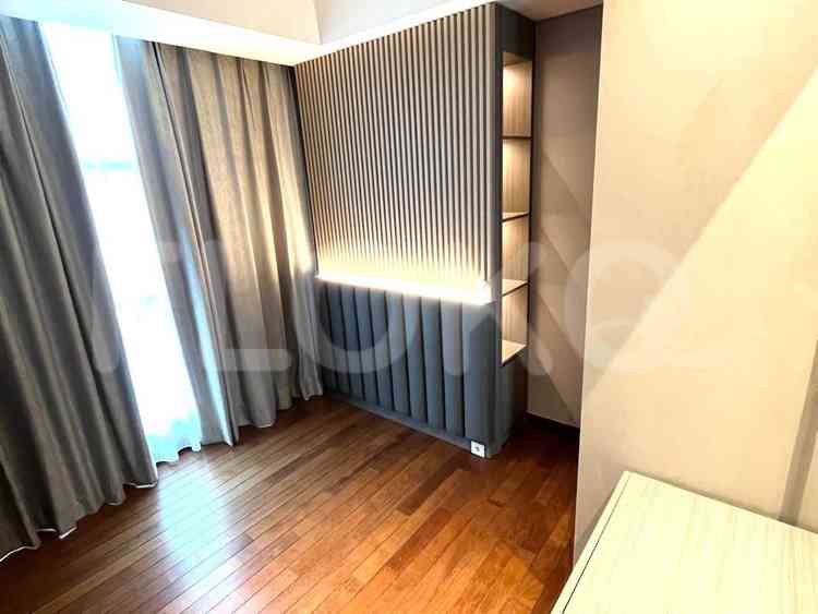 Dijual Apartemen 3 BR, Lantai 30, Luas 120 m2 di Casablanca 11