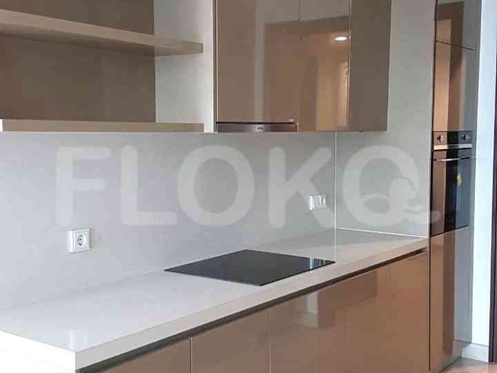 159 sqm, 25th floor, 3 BR apartment for sale in Kebayoran Lama 1