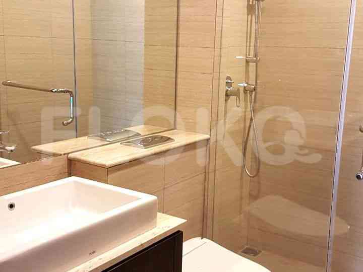 159 sqm, 25th floor, 3 BR apartment for sale in Kebayoran Lama 2