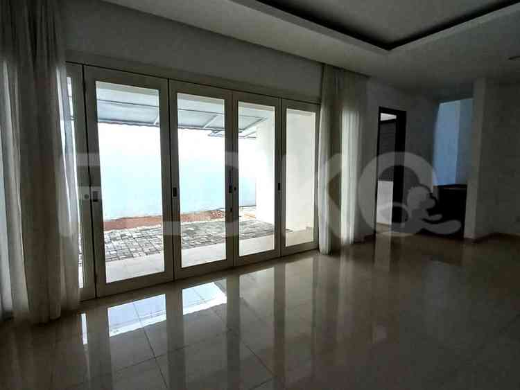 180 sqm, 3 BR house for rent in Jl. Karang Tengah Raya, Lebak Bulus 13