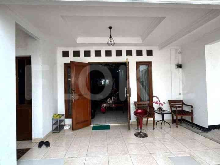 Dijual Rumah 3 BR, Luas 300 m2 di Kemang Timur 14, Kemang 10