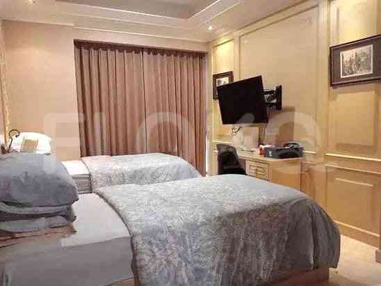 Dijual Apartemen 3 BR, Lantai 18, Luas 156 m2 di Kebayoran Lama 3