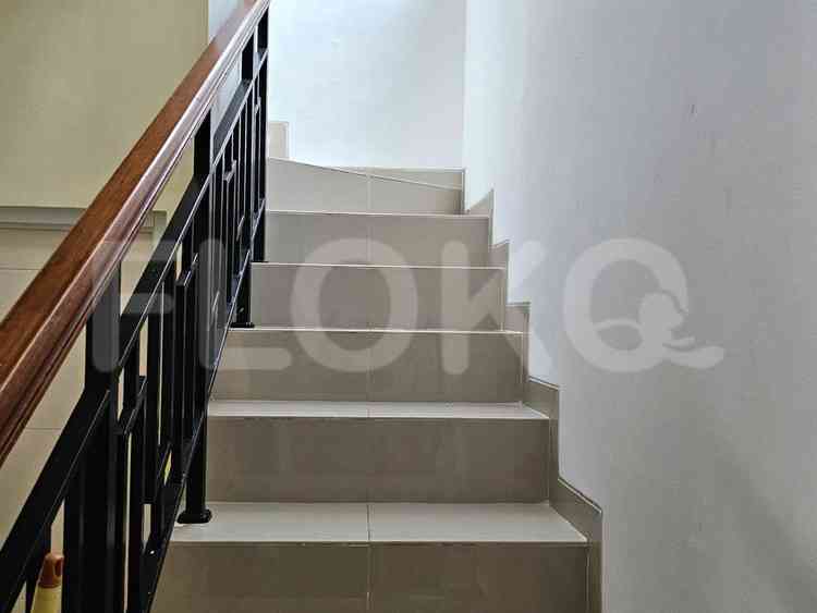 70 sqm, 3 BR house for rent in metland menteng 2 lantai cluster viktoria, Cakung 1