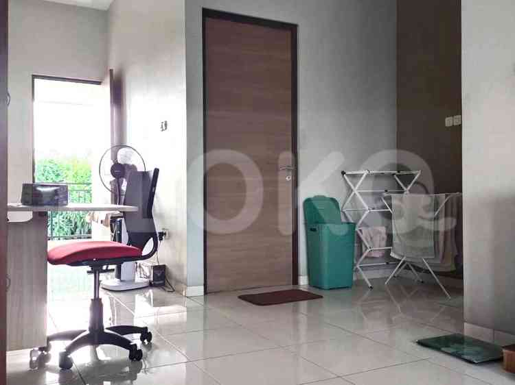 Dijual Rumah 5 BR, Luas 275 m2 di Jagakarsa, Cinere 4