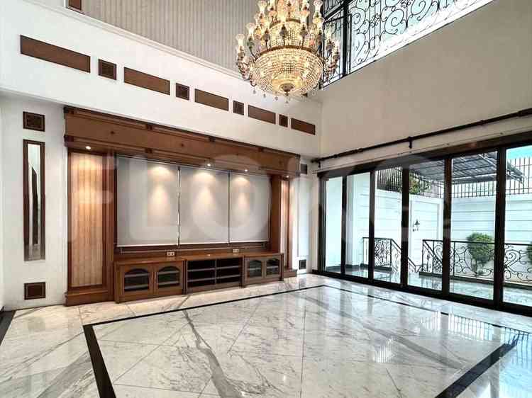 1100 sqm, 5 BR house for sale in Kuningan, Kuningan 3