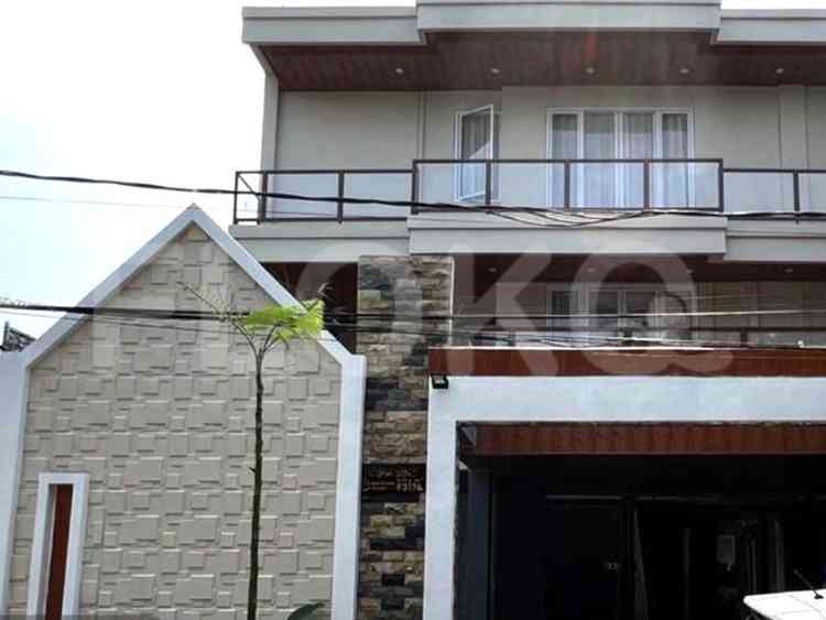 410 sqm, 4 BR house for sale in Cinere, Cinere 1