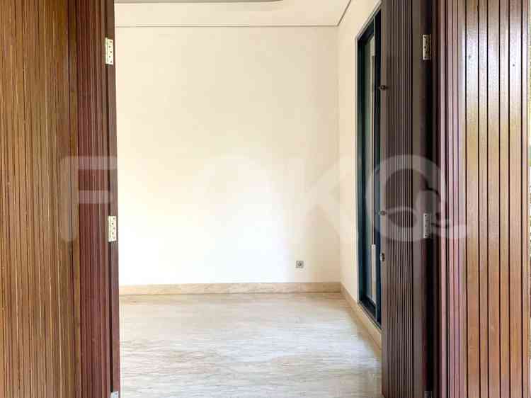 900 sqm, 4 BR house for sale in Permata Hijau, Simprug 3