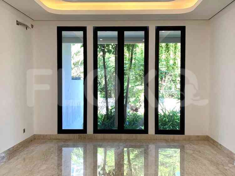 900 sqm, 4 BR house for sale in Permata Hijau, Simprug 4