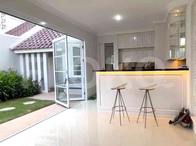 216 sqm, 4 BR house for sale in Gading Serpong, Gading Serpong 2