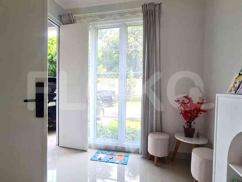 Dijual Rumah 5 BR, Luas 203 m2 di Gading Serpong, Gading Serpong 1