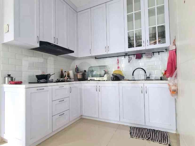 Dijual Rumah 5 BR, Luas 203 m2 di Gading Serpong, Gading Serpong 4